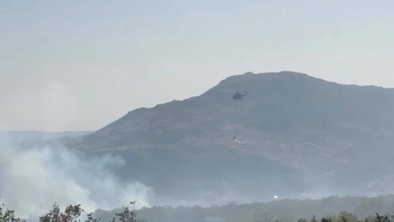 Diyarbakır Dicle’de örtü yangını 7 Saat sonra helikopter desteğiyle söndürüldü