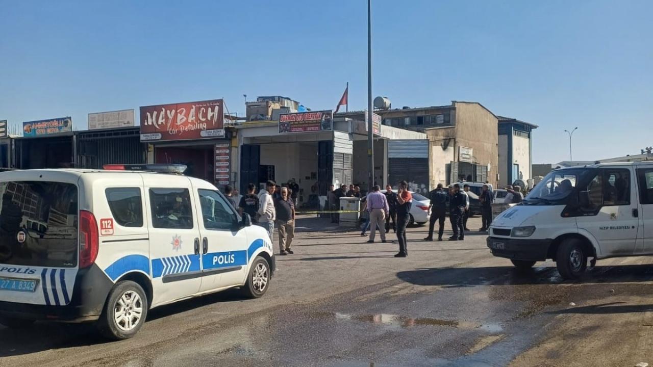 Gaziantep’te silahlı kavga: İki kardeş yaralandı O anlar kamerada