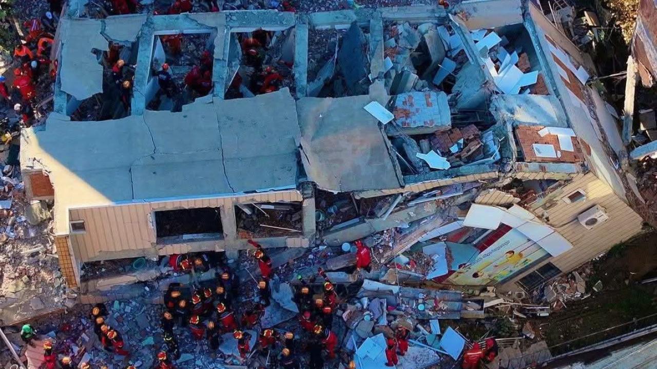 Kocaeli Gebze’de çöken binadan acı haber: Aileden geriye bir kişi kaldı