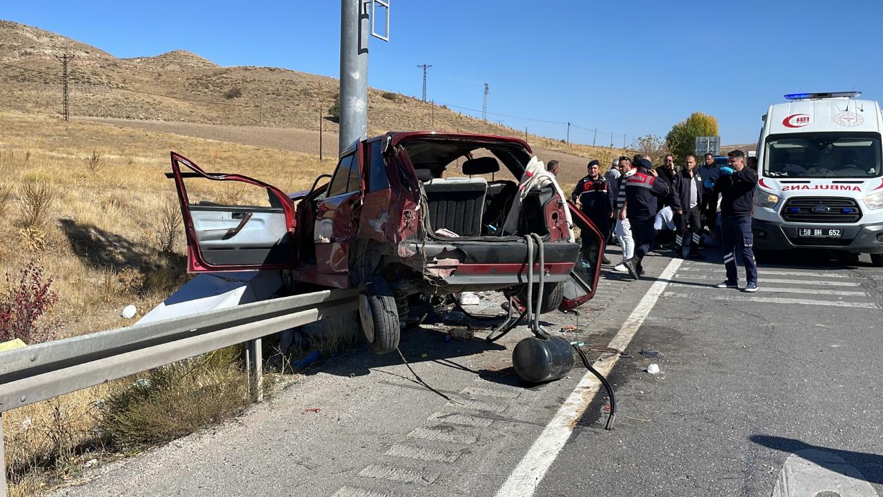 LPG tankının yerinden çıktığı kazada 10 kişi yaralandı