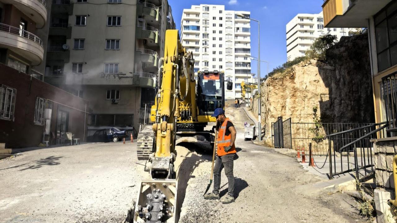 Mardin’de içme suyu çalışmaları nedeniyle 3 Sokak kademeli olarak trafiğe kapatılacak