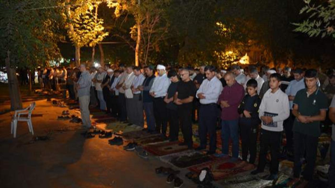 Şanlıurfa’da “Gazze için seccadeni al gel” etkinliği düzenlendi