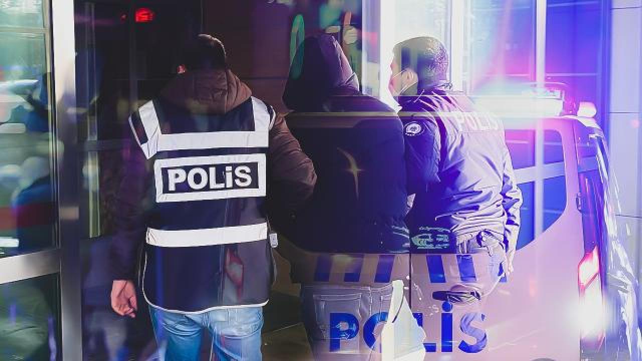 Şanlıurfa’da polis merkezi önünde nöbet tutan polisi bıçaklayan saldırgan tutuklandı