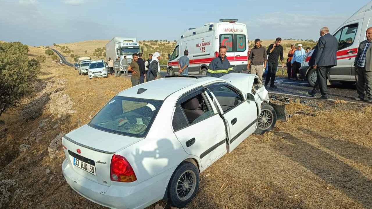 Şanlıurfa'nın yanıbaşındaki Mardin'de feci kaza! 4 yaralı