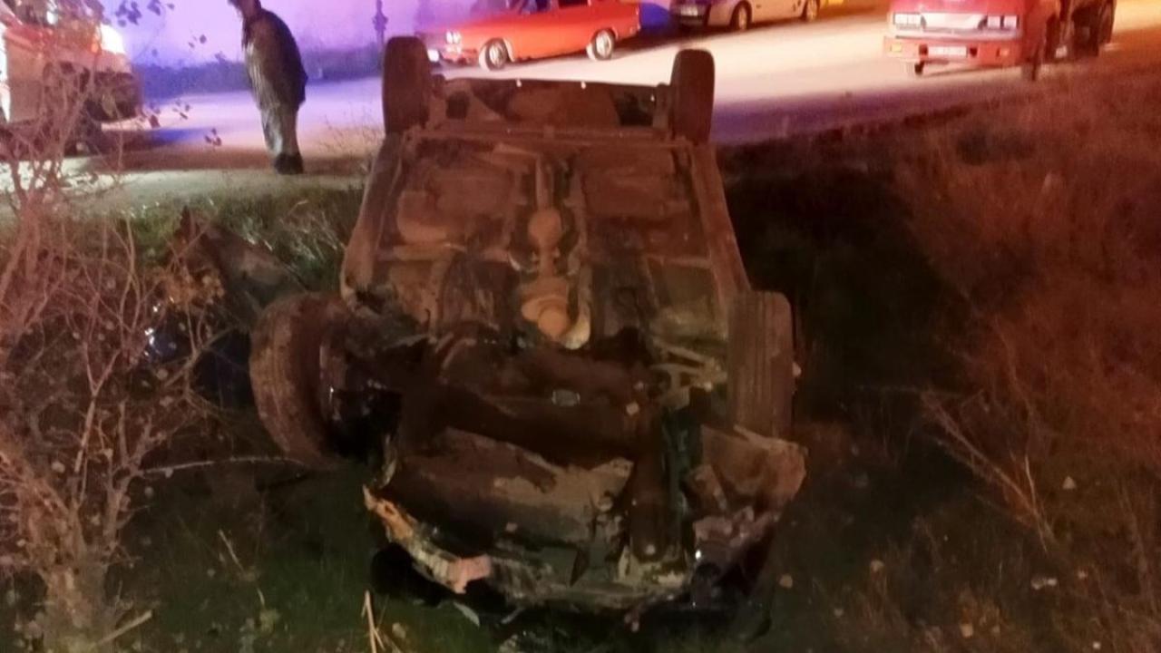Amasya'da iki otomobil kafa kafaya çarpıştı: 4 yaralı