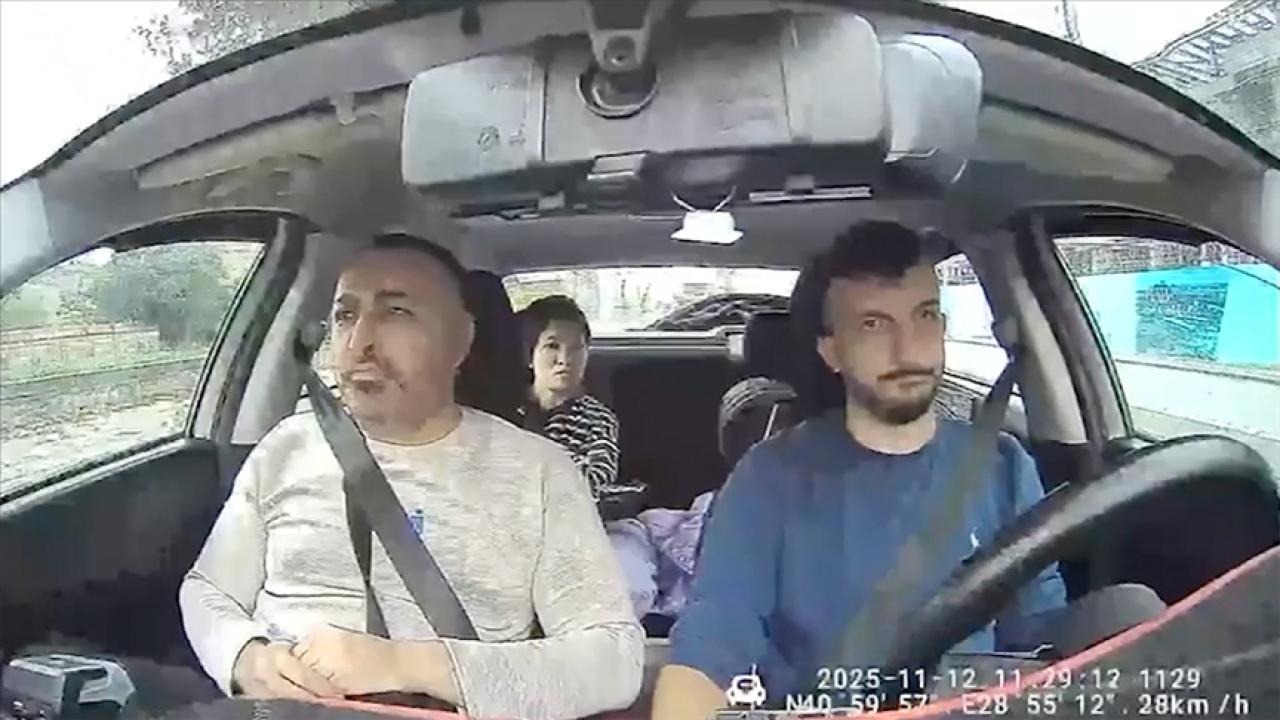 Böcek ailesinin kaldığı otelin sahibi ve bir çalışanı tutuklandı
