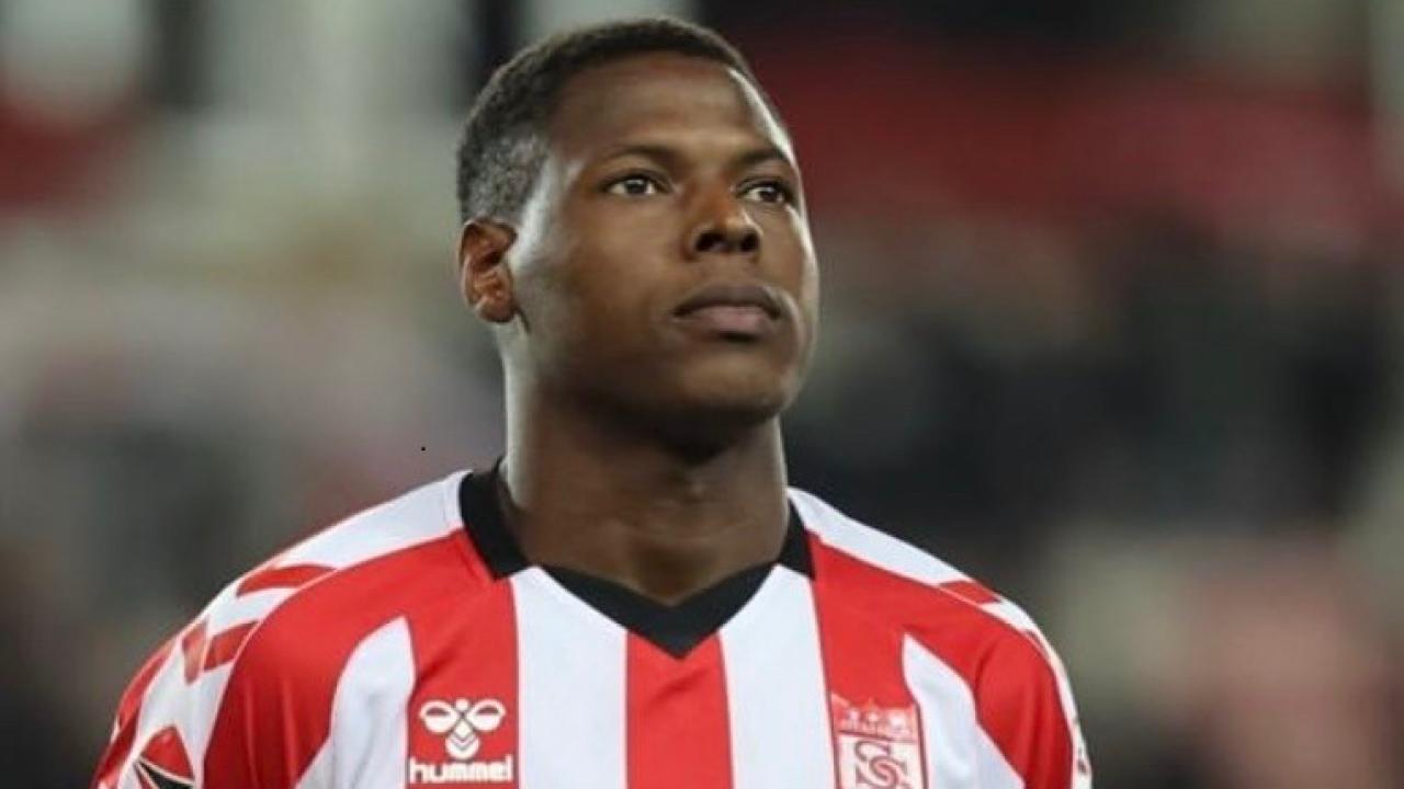 Campos, Sivasspor’dan izinsiz ayrıldı