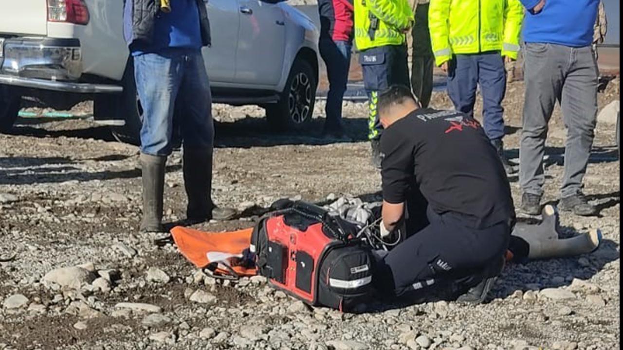 El freni açılan pikap baraja düştü: 1 ölü
