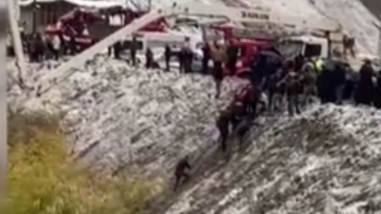 Hakkari’de kamyonet Zap Suyu’na uçtu: 2 ölü, 3 yaralı