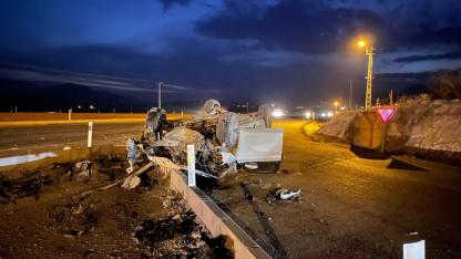 Kahramanmaraş'da Fiat Tofaş ikiye ayrıldı: 2 yaralı