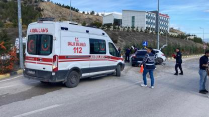 Karabük’te iki otomobil çarpıştı: 7 yaralı