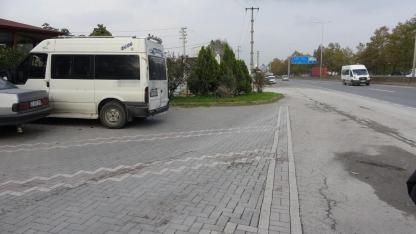 Kocaeli'de kontrolden çıkan otomobil dehşet saçtı: 1 ölü, 3 yaralı