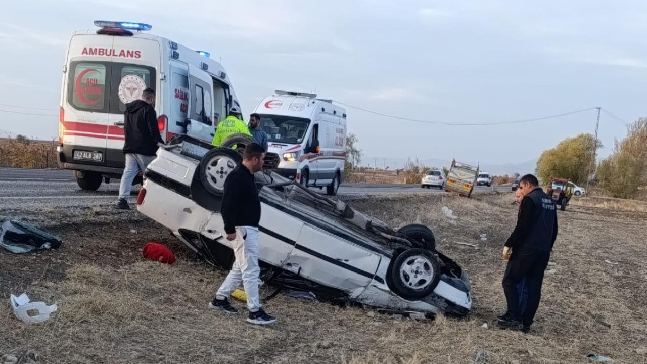 Konya’da otomobil araziye devrildi: 5 yaralı