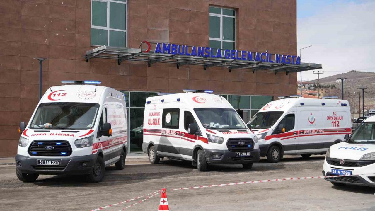 Pastırmadan kaynaklı zehirlenme şüphesi: 5 kişi hastaneye başvurdu