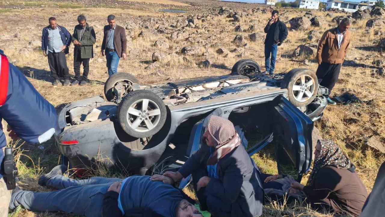 Siverek–Viranşehir karayolunda kaza: 5 yaralı