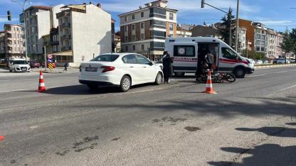 Tavşanlı'da otomobil ile motosiklet çarpıştı: 2 yaralı