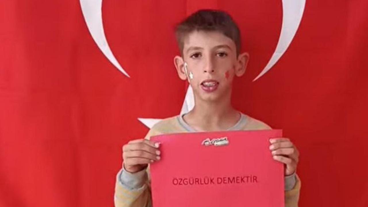 Traktörün çarptığı küçük İsa kurtarılamadı