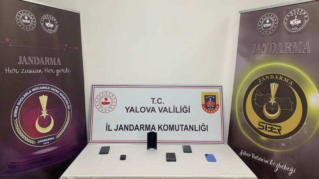 Yalova merkezli 8 ilde siber dolandırıcılık operasyonu: 8 tutuklama