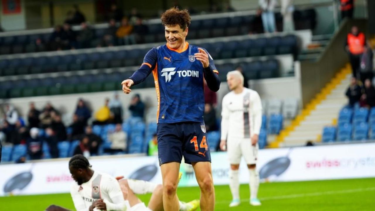 Eldor Shomurodov 12 golle gol krallığında zirvede yer aldı