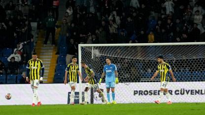 Fenerbahçe, Başakşehir’e 7 maç sonra puan kaybetti