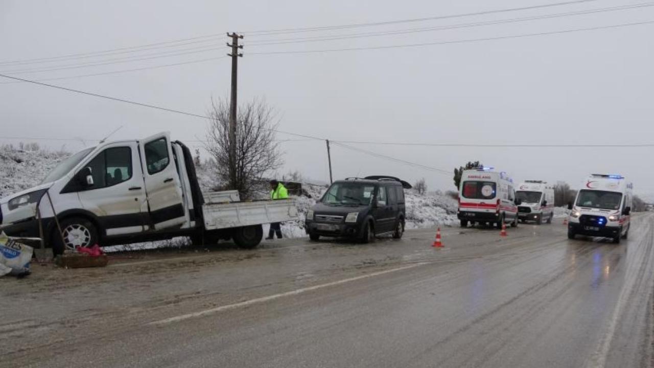 İşçileri taşıyan kamyonet yan yattı: 7 yaralı