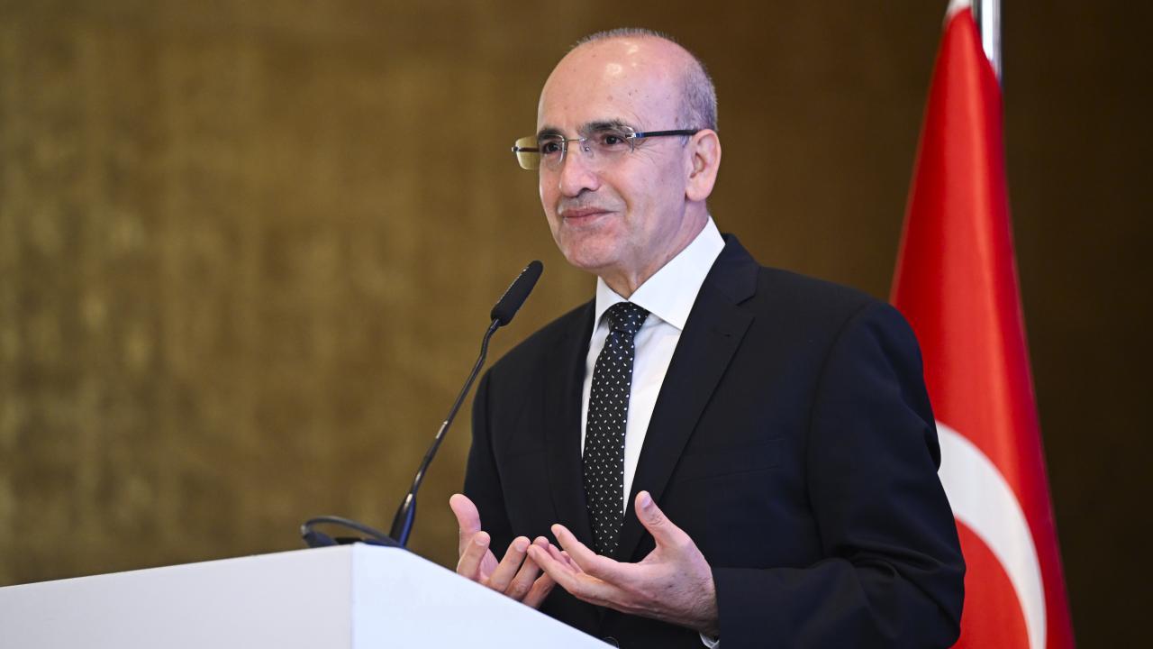 Mehmet Şimşek: 2026 dar gelirli için “nefes alma yılı” olacak