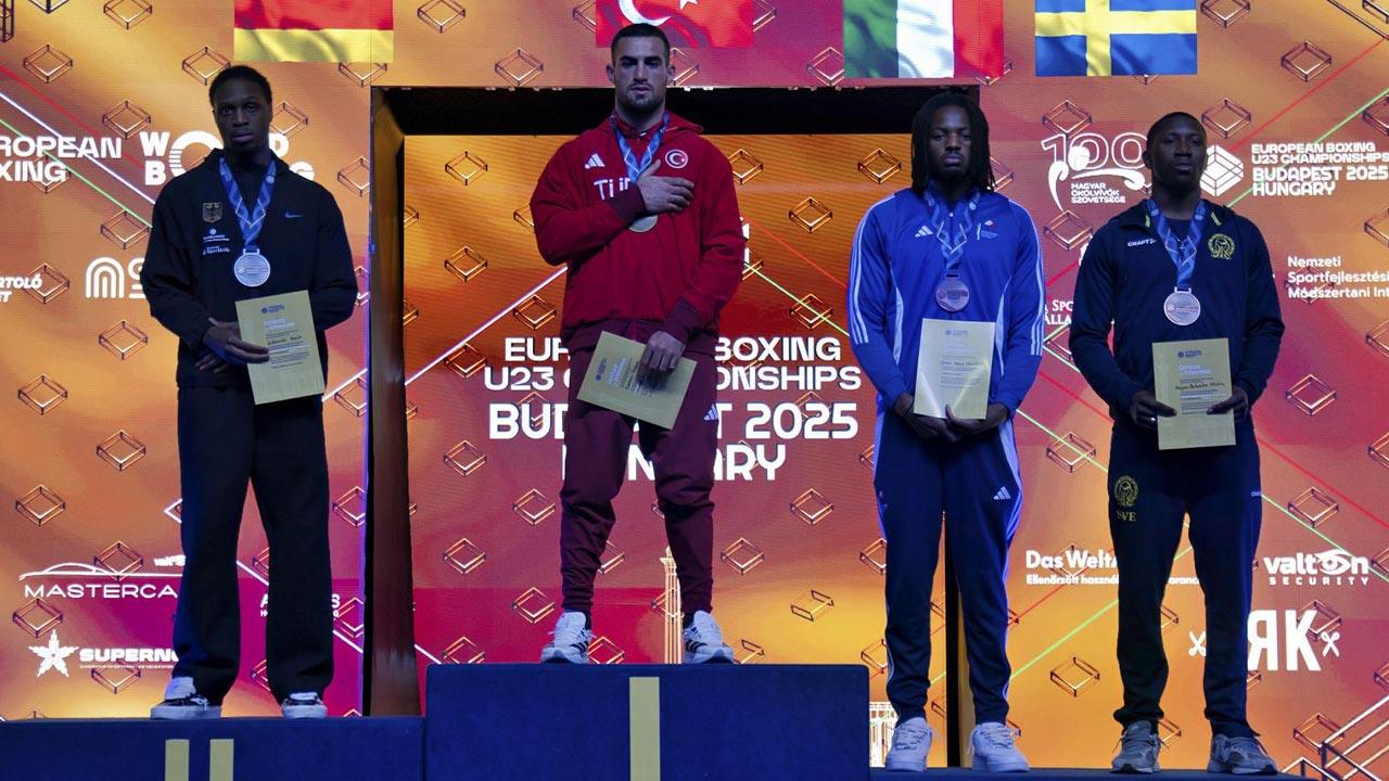 Urfalı Boksör Emrah Yaşar, U23 Avrupa Şampiyonu oldu