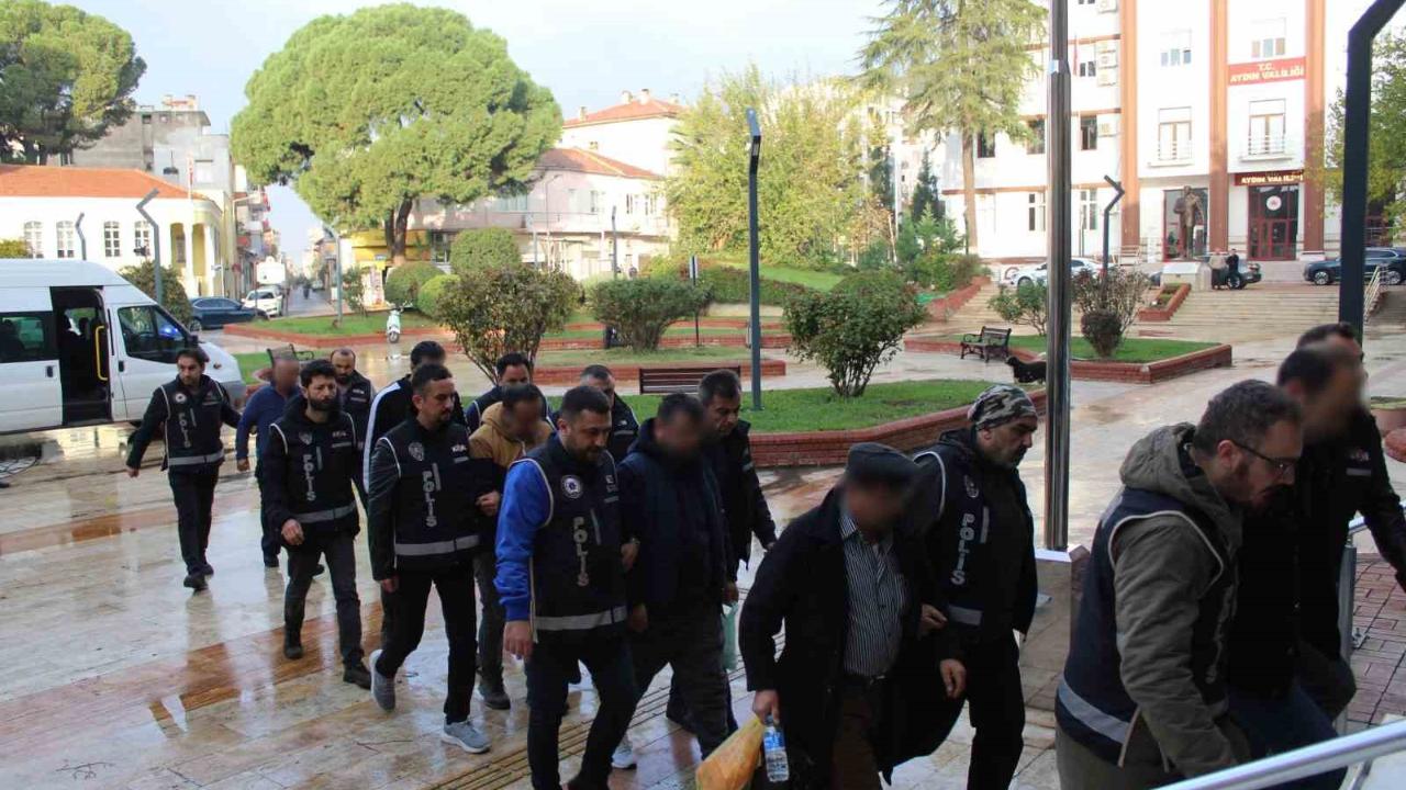 Yüzlerce kişinin emekliği iptal oldu: Ödenen maaşlar geri alınacak