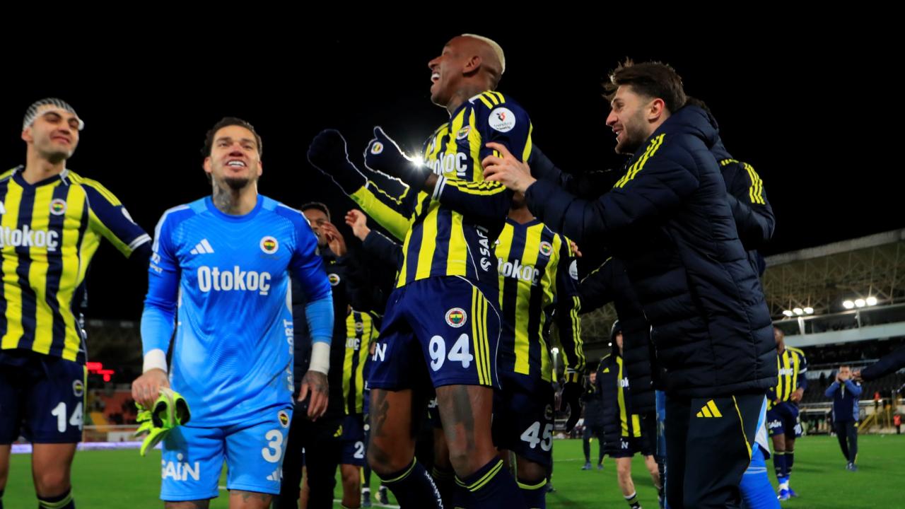 Fenerbahçe, Aston Villa'yı konuk edecek