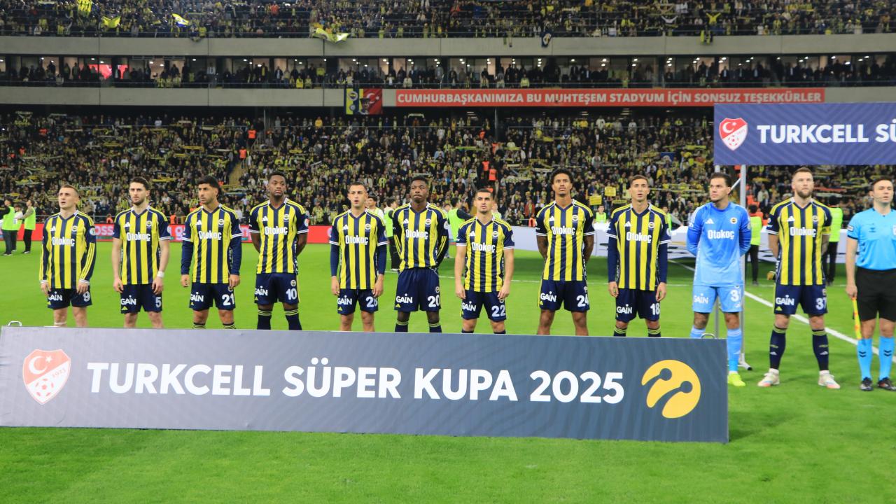 Fenerbahçe'de hedef 11 yıl sonra Süper Kupa'yı kazanmak