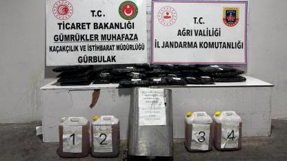 Havalimanı’nda 1 milyar 945 milyon lira değerinde uyuşturucu yakalandı