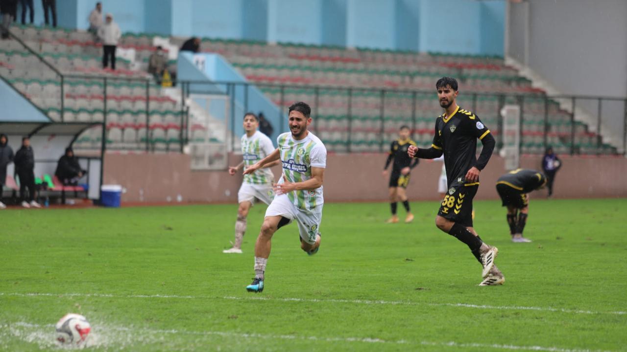 Şanlıurfaspor, Beykoz deplasmanında ilk yarıda 2 gol attı