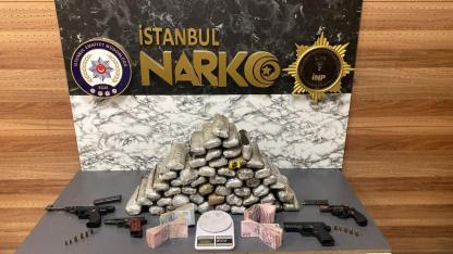 Tıra zulalanmış uyuşturucu madde ele geçirildi
