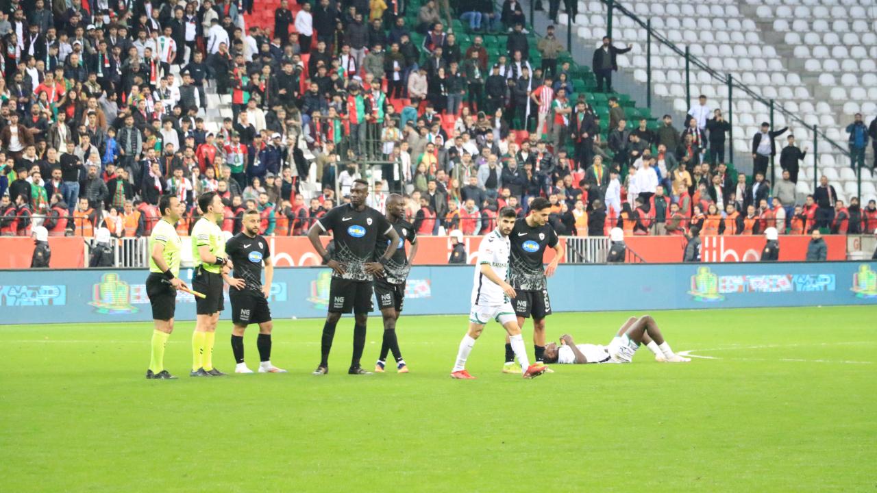 Amed Sportif Faaliyetler: 1 - Sakaryaspor: 1
