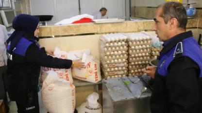 Haliliye’de tatlı denetimi! Ruhsatsızlara işlem, 21 ürüne el konuldu