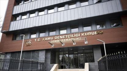 Öğrenci lehine karar: Ücretli materyal not şartı olamaz