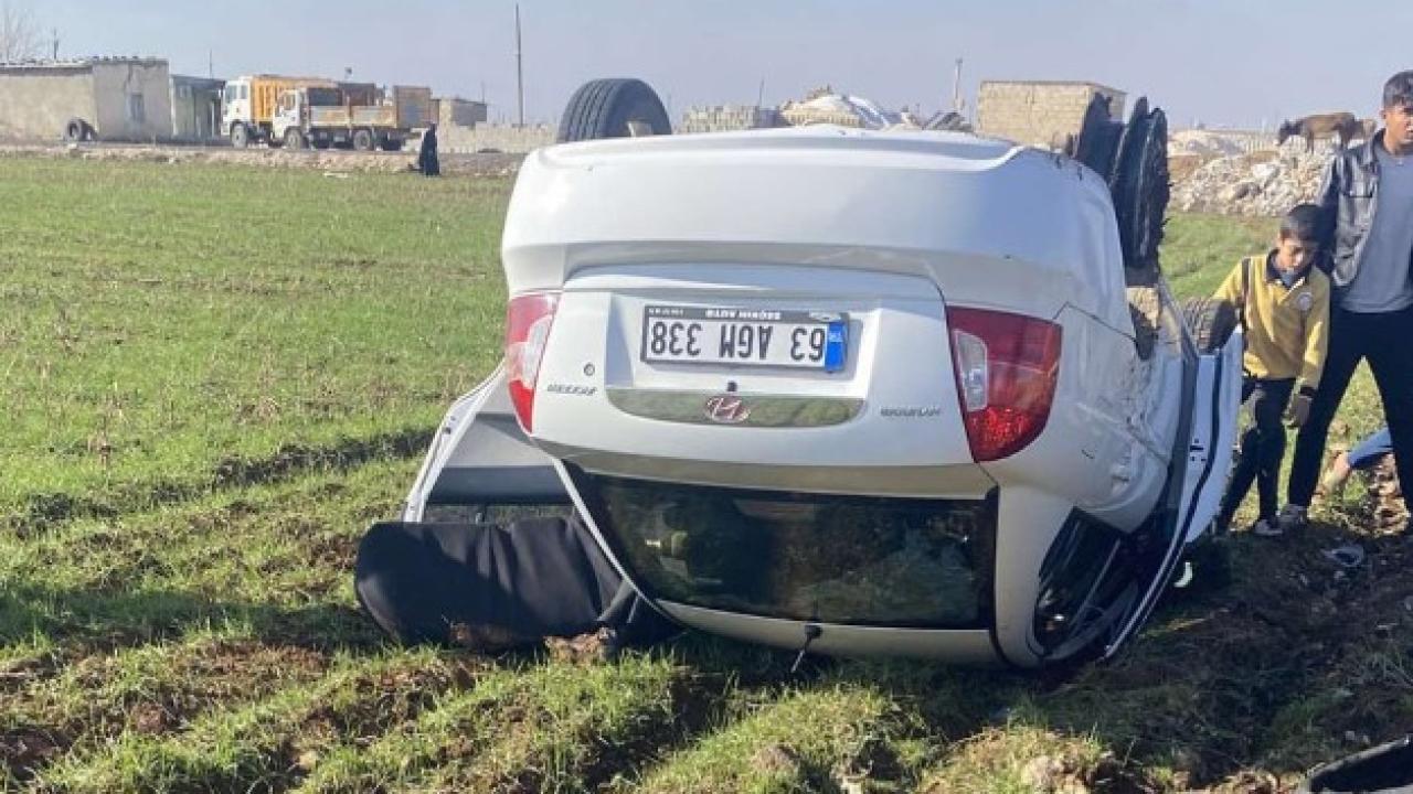 Şanlıurfa’da feci kaza: Otomobil tarlaya uçtu, 4 yaralı
