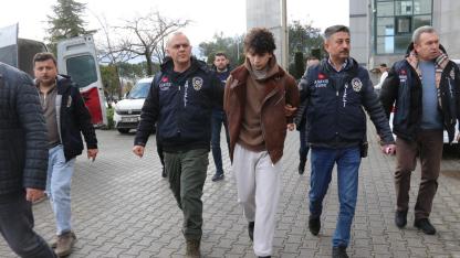 Sosyal medyada tanıştığı mobilya ustasını öldüren genç tutuklandı