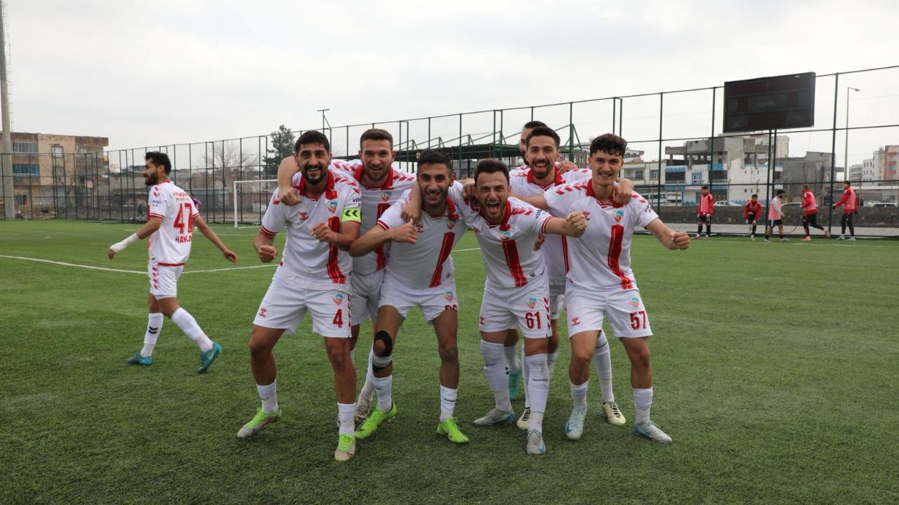 Viranşehir Belediyespor sahasında kazandı! Maç bol gollü geçti