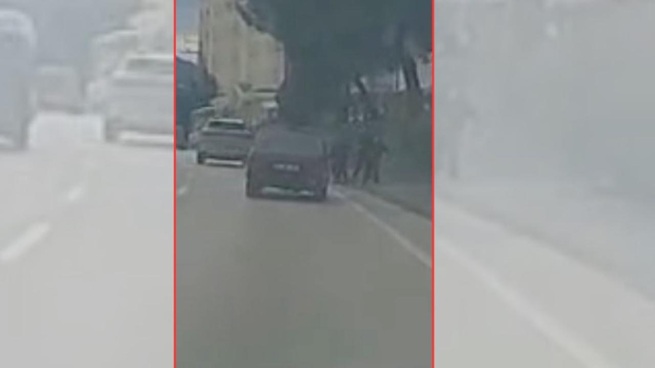Yürekleri ağıza getiren olay: Sürücü çocukların üzerine sürdü