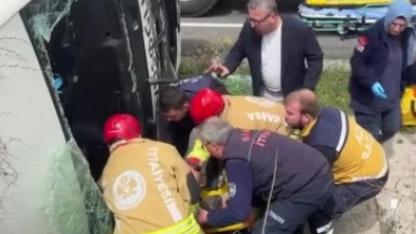 Kontrolden çıkan araç kanala uçtu : 1'i ağır 3 yaralı