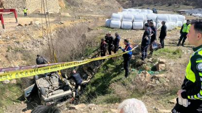 Kütahya feci kaza: 2 ölü, 1 yaralı
