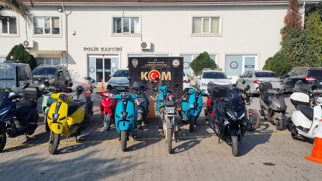 Motosiklette vergi ve ehliyet dolandırıcılarına 19 ilde operasyon: 3 tutuklama