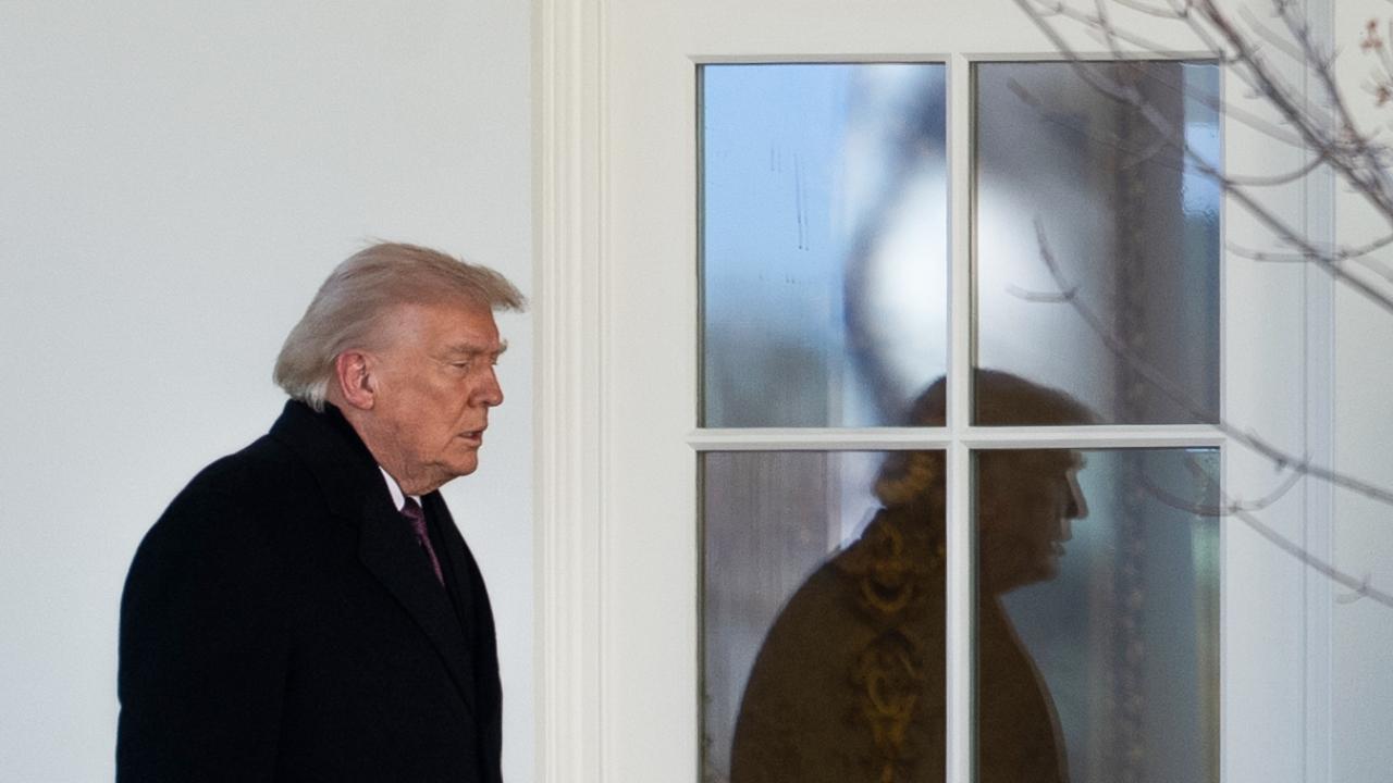 Trump: "İran, benimle anlaşma yapmak için yalvarıyor"
