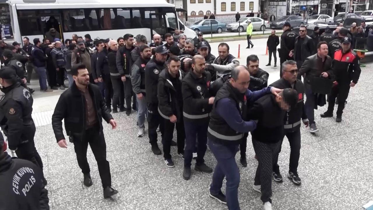 Ev satma vaadiyle vurgun yapan şebeke çökertildi: 21 tutuklama