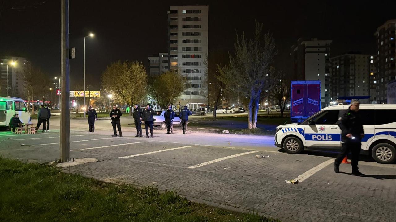 Kayseri'de ‘Laf atma’ meselesinde kan aktı: 4 yaralı