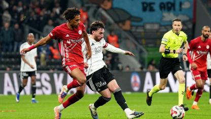 Orkun Kökçü son 10 maçta 7 gol attı