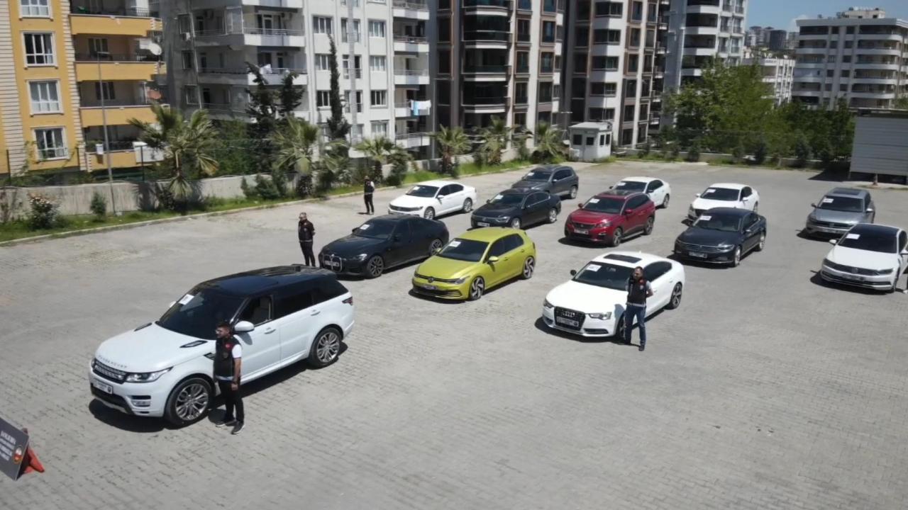 Şanlıurfa merkezli 4 ilde "change" araç operasyonunda yakalanan 2 zanlı tutuklandı