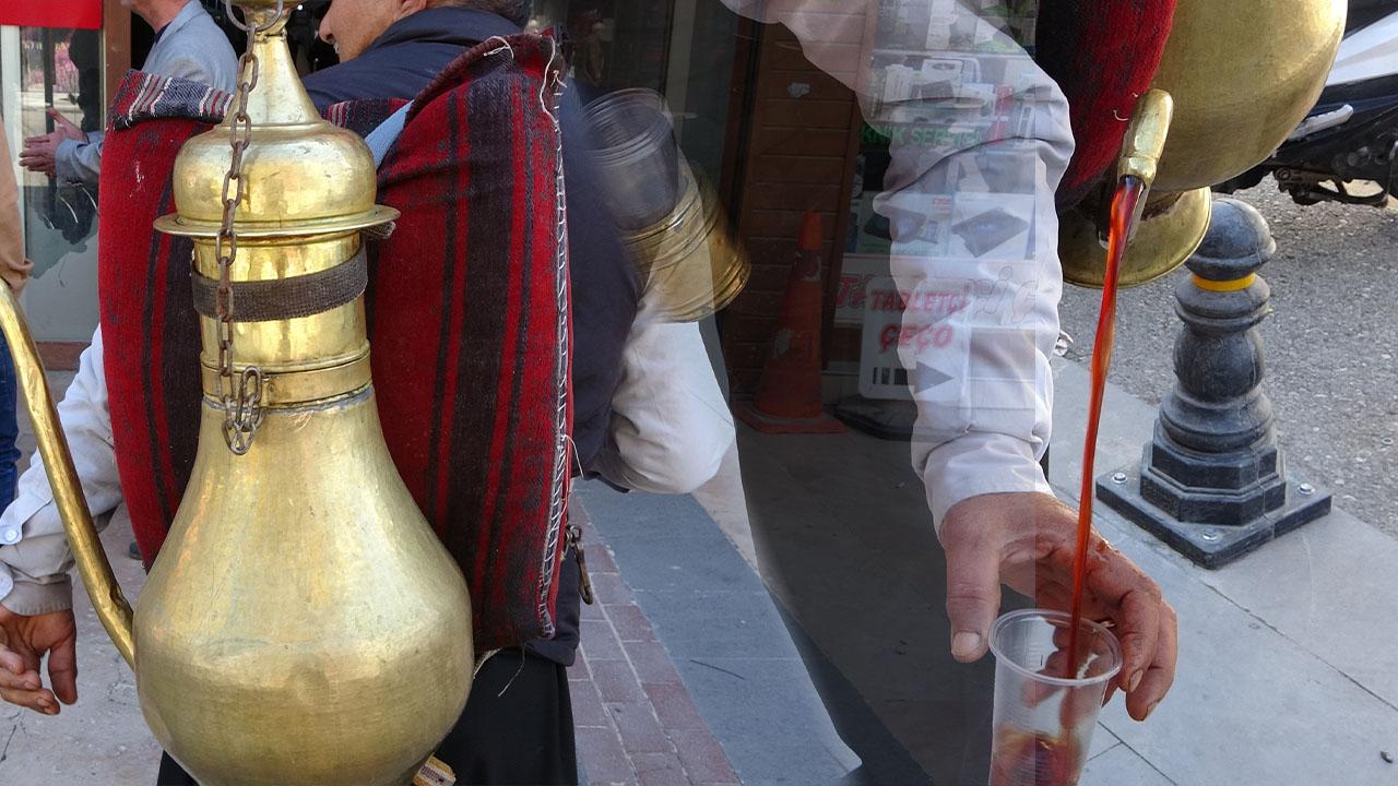 Şanlıurfa’da meyan şerbeti çılgınlığı! Talep patladı