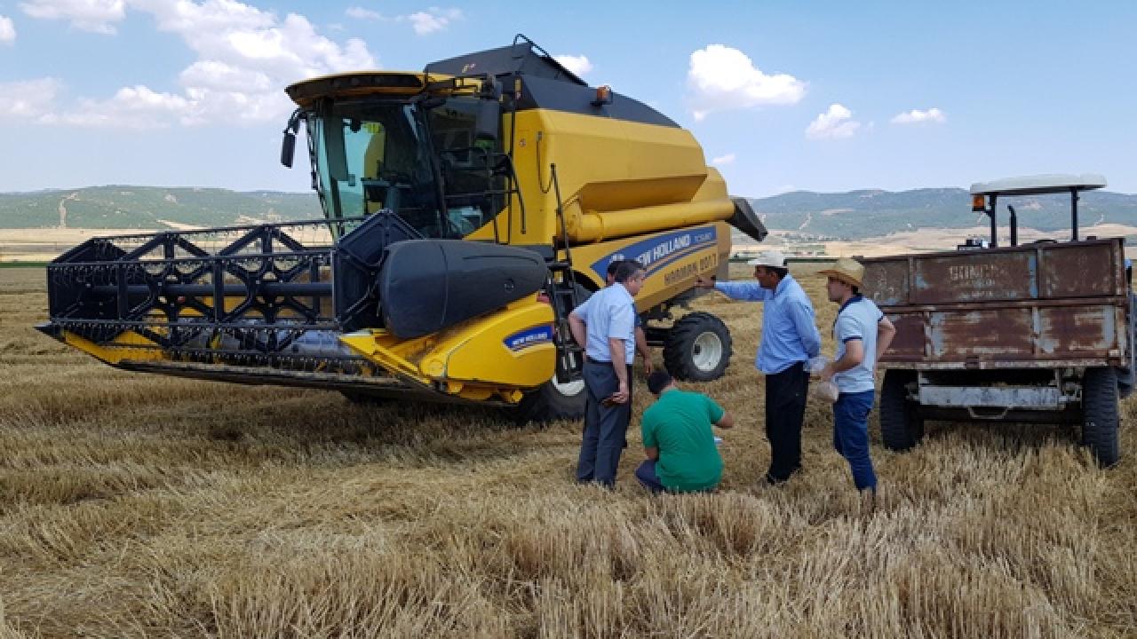 Çiftçi ve operatörlere "dane kaybı" uyarısı!